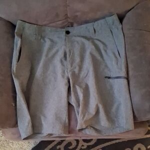 ZeroXposur Men's Heather Gray Flat Front Shorts